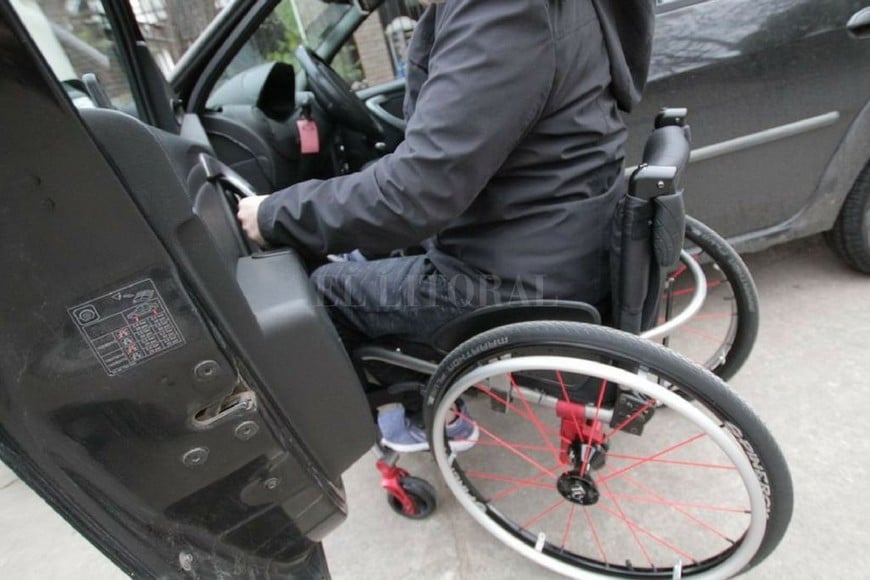 ELLITORAL_218760 |  Pablo Aguirre Trastorno. A los inconvenientes que la discapacidad acarrea ahora se le suma el factor económico.