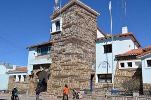 eltribuno.info El frente de la comisaría que lleva adelante la investigación