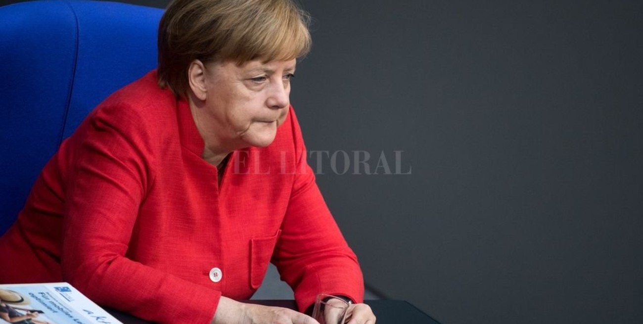 Merkel calificó de "deprimente" la actitud de Trump de retirar el apoyo al comunicado del G7