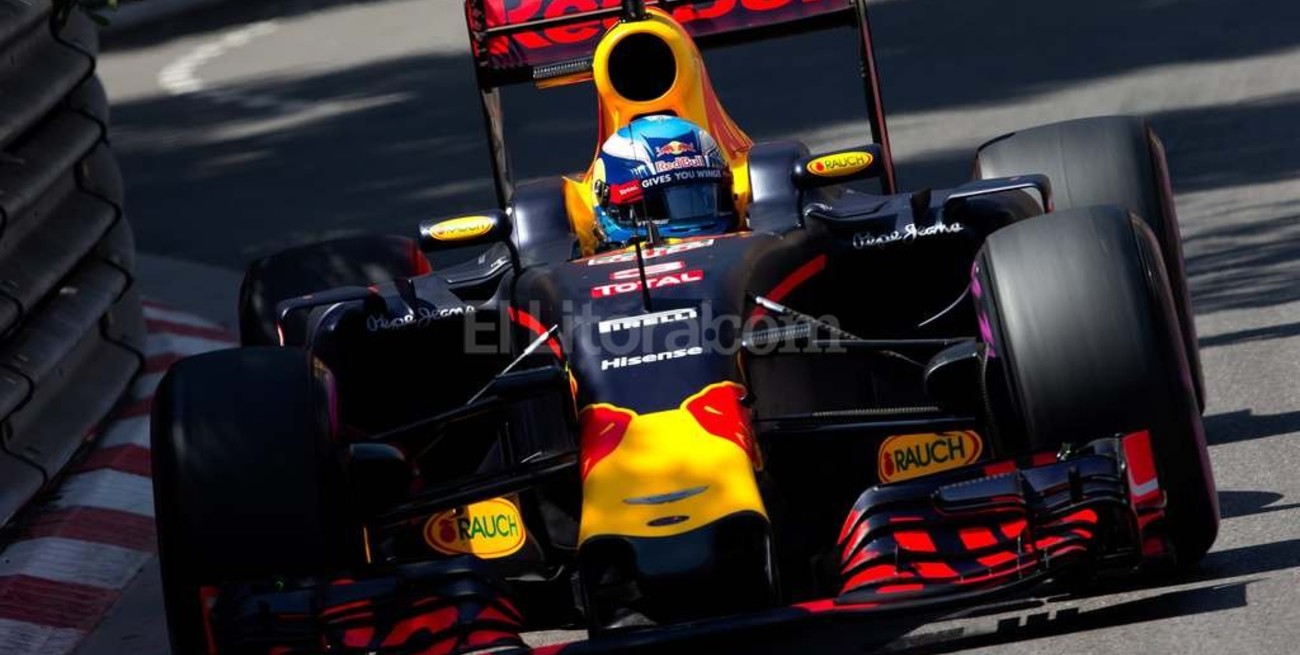 El australiano Ricciardo consiguió la pole en Mónaco