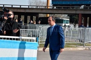 Guillermo Di Salvatore El intendente de Santa Fe en la previa del acto