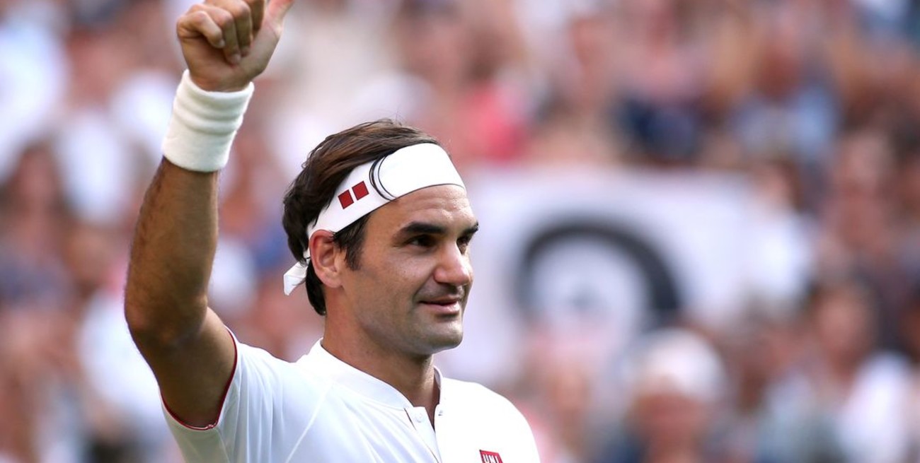 Federer ganó y pasó a octavos de final