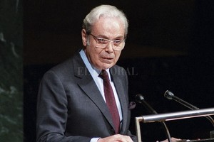 Archivo El Litoral Javier Pérez de Cuellar.