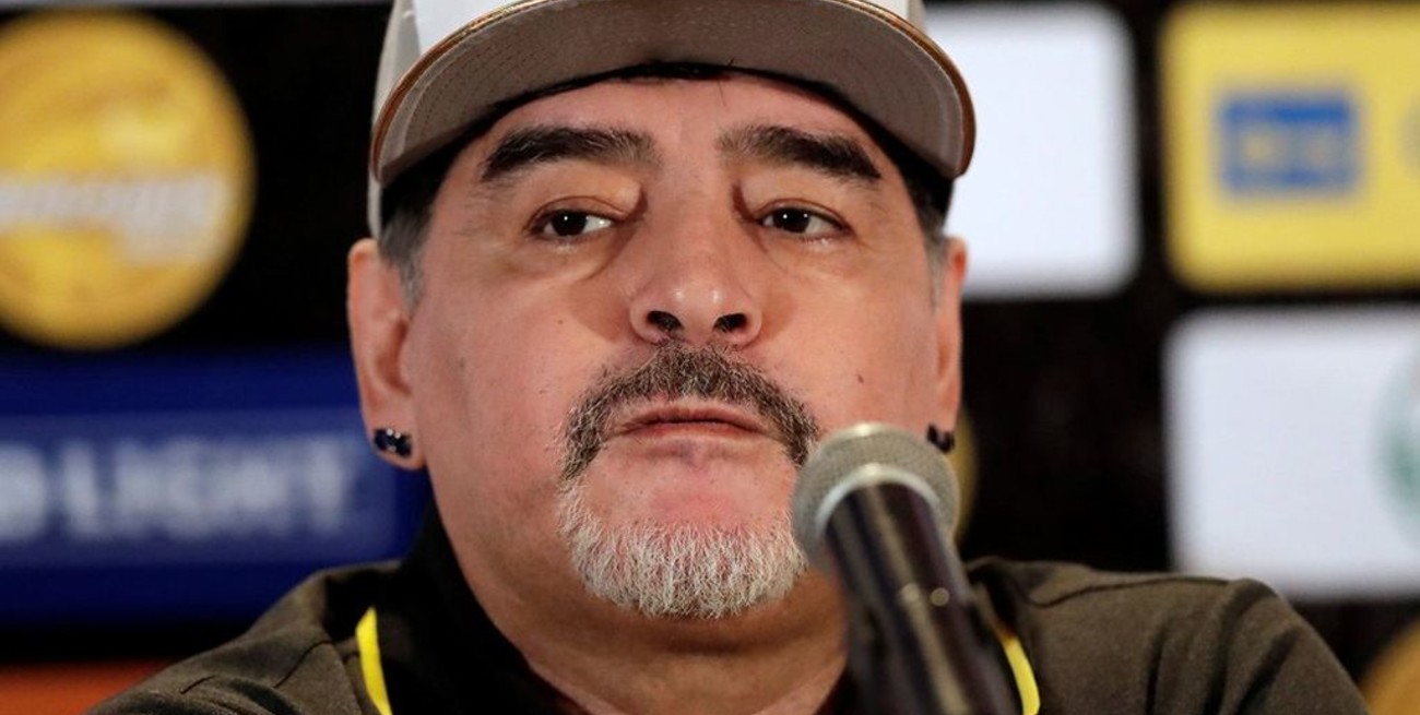 Maradona: "Yo vine a trabajar, a dejarles mi corazón"