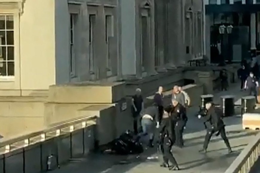 ELLITORAL_273328 |  Gentileza