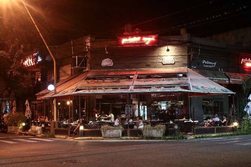 ELLITORAL_203110 |  Freepik.