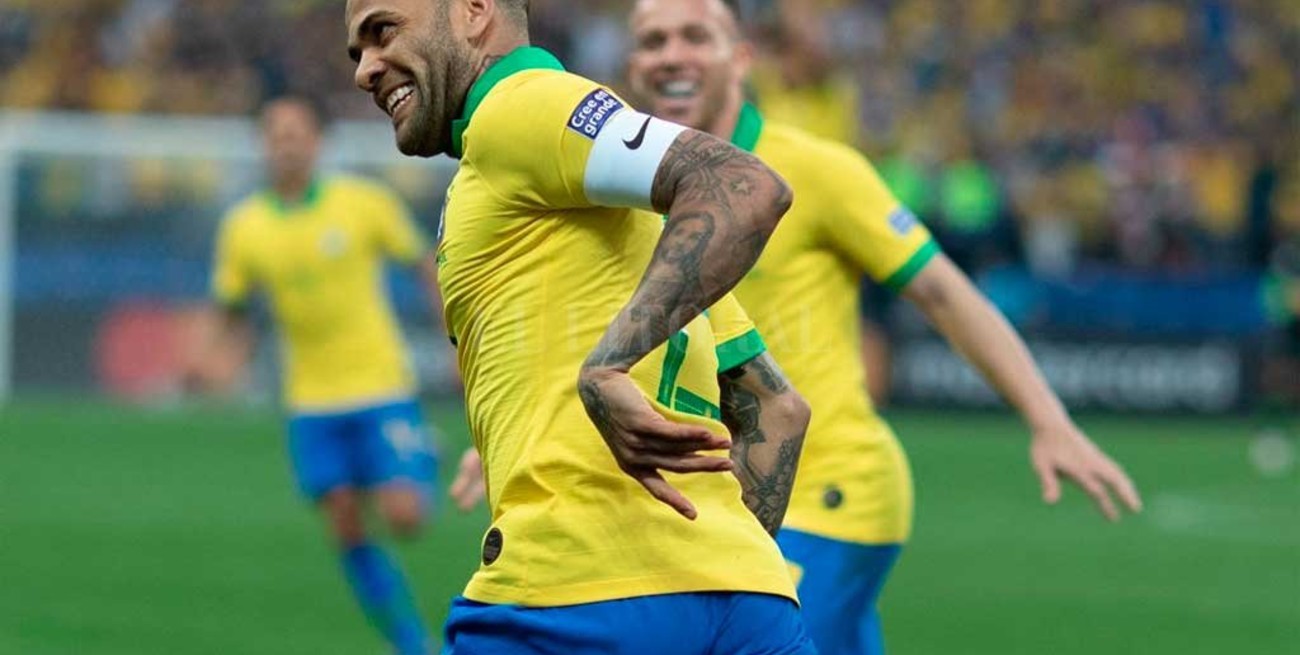 Brasil y Paraguay se miden por los cuartos de final de la Copa América