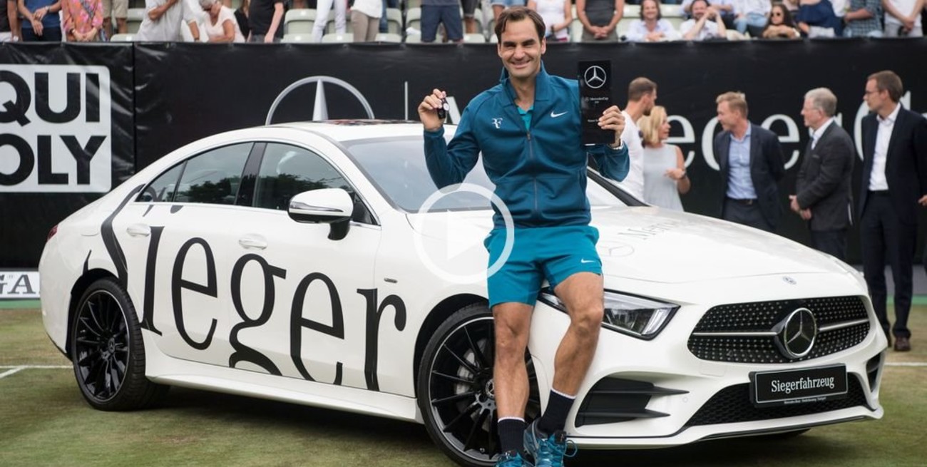 Federer recuperó el liderazgo del ranking y se consagró campeón en Stuttgart 
