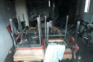 ELLITORAL_220929 |  Archivo El Litoral Interior de la vivienda que fue incendiada intencionalmente con una mujer y sus tres hijos adentro.