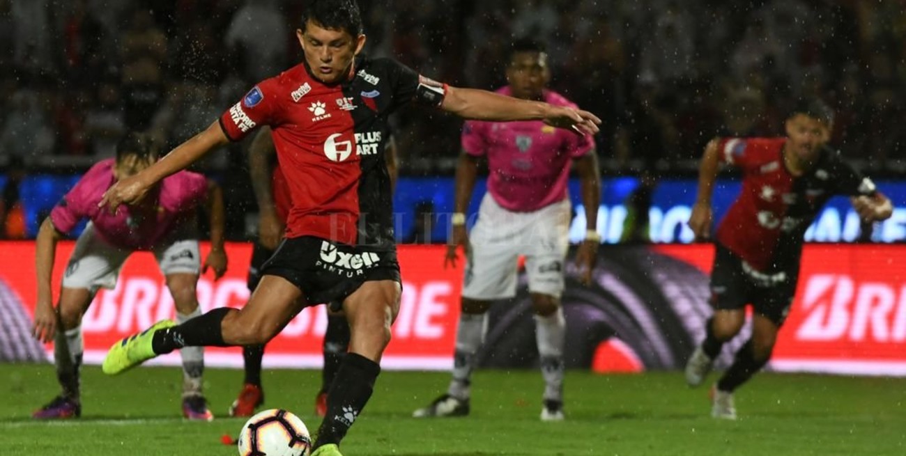 Pulga Rodríguez: "No tomamos los recaudos necesarios en la final de la Sudamericana"
