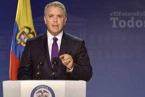 Prensa presidencia Colombia. El presidente colombiano, Iván Duque, felicitó a quienes salieron a votar y, aunque lamentó el resultado, dijo que  la lucha contra la corrupción no es de un día y no se acaba hoy .