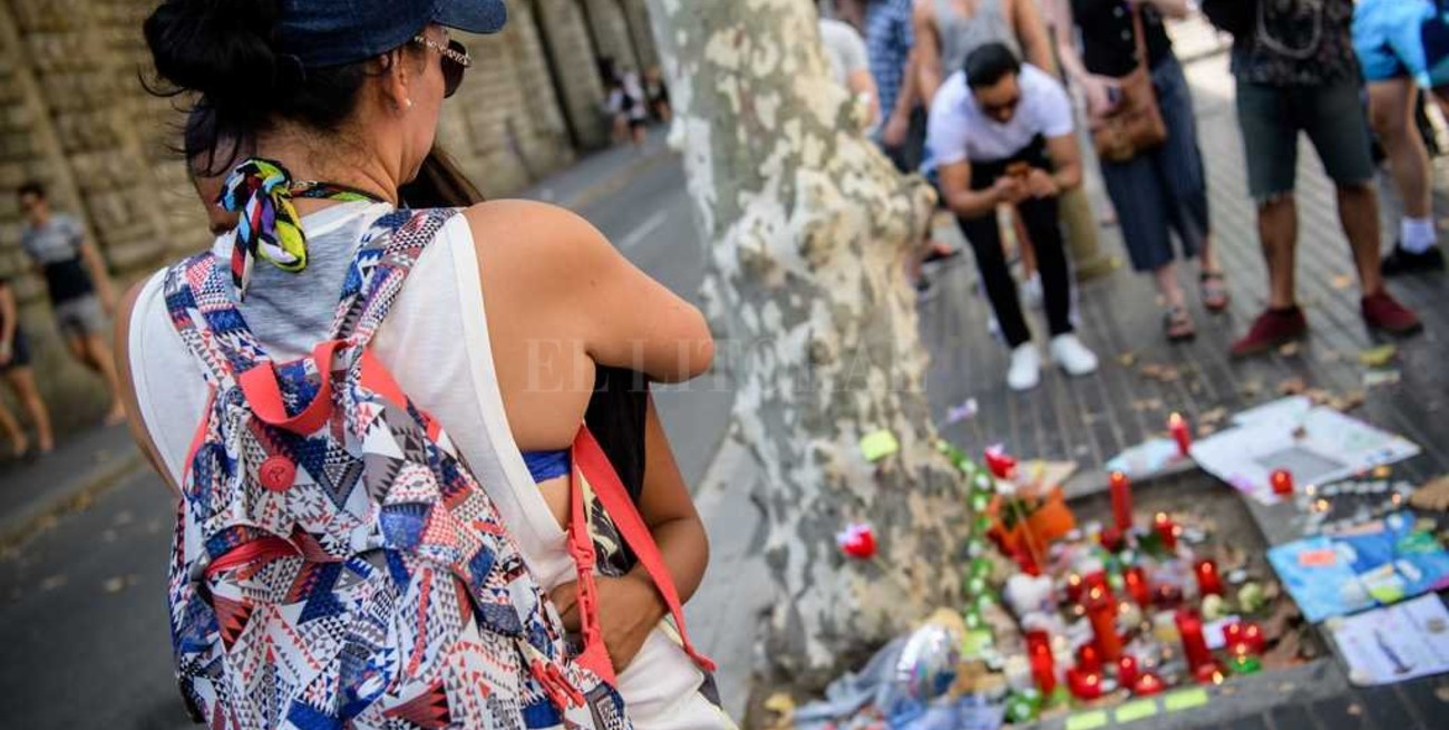 Falleció una de las mujeres heridas en el atentado en Barcelona