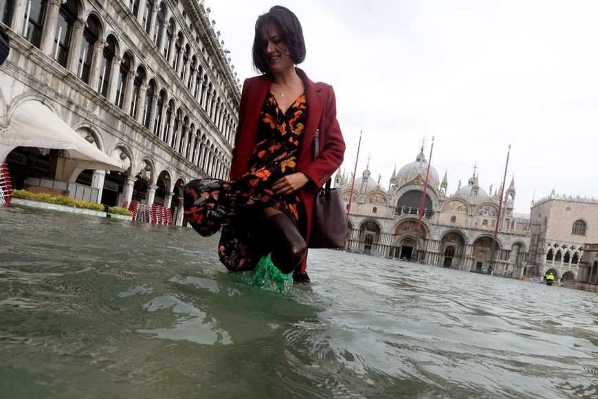 ELLITORAL_270995 |  Gentileza