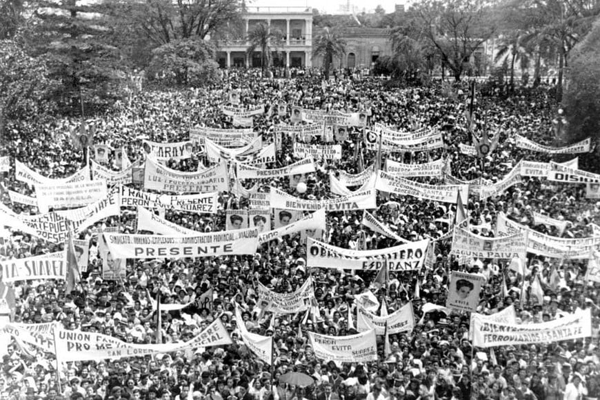 ELLITORAL_246428 |  Archivo El Litoral Movilización a la Plaza 25 de Mayo de Santa Fe, el día que Evita