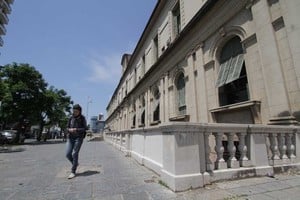 Mauricio Garín La Facultad de Ciencias Jurídicas y Sociales cumple 98 años