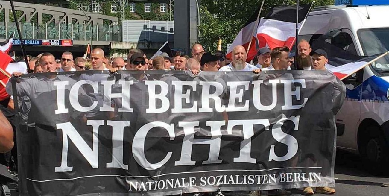 Antifascistas frenaron una marcha neonazi en recuerdo de Rudolf Hess
