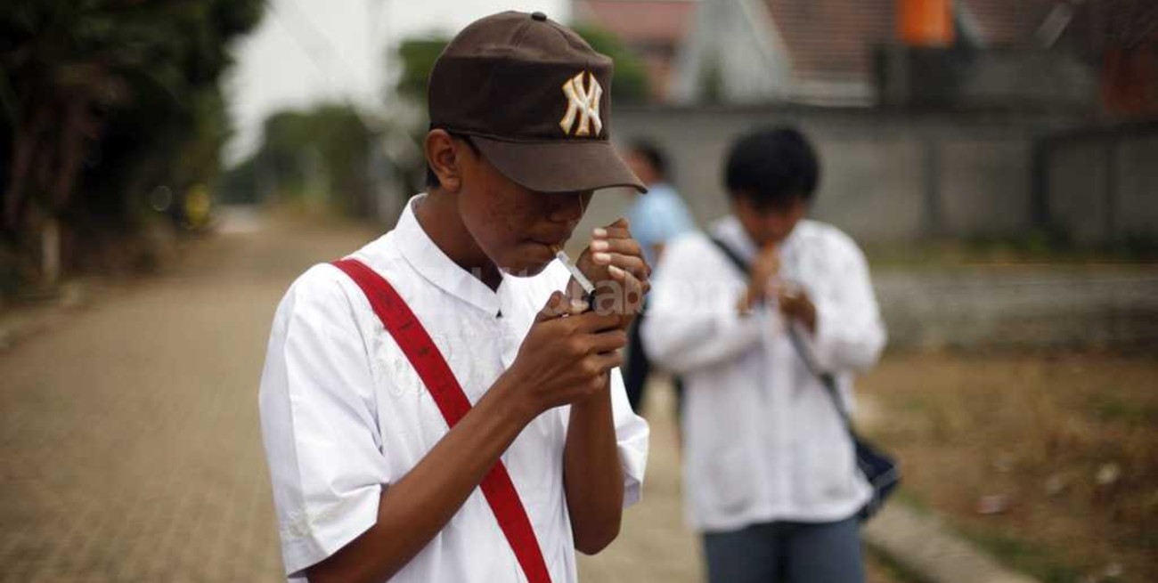 El consumo mundial de tabaco cuesta un billón de dólares por año 