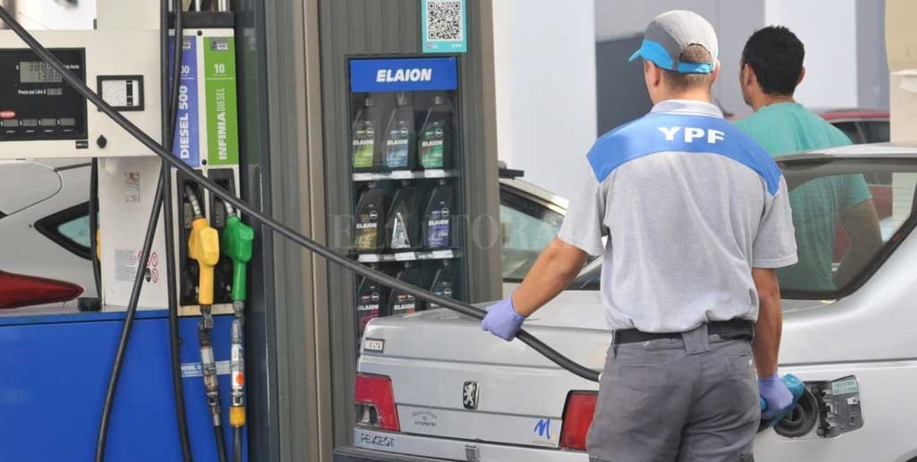 YPF aumenta un 4% el valor del combustible