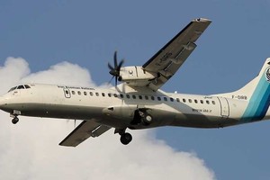 ELLITORAL_203758 |  Internet A bordo del avión estrellado viajaban 60 pasajeros y seis miembros de la tripulación, ninguno sobrevivió.