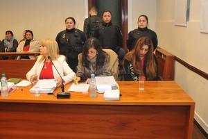 ELLITORAL_213122 |  Flavio Raina La defensa de Salas sostuvo que la mujer de 27 años salió de su casa con una cuchilla para defender a sus sobrinos.