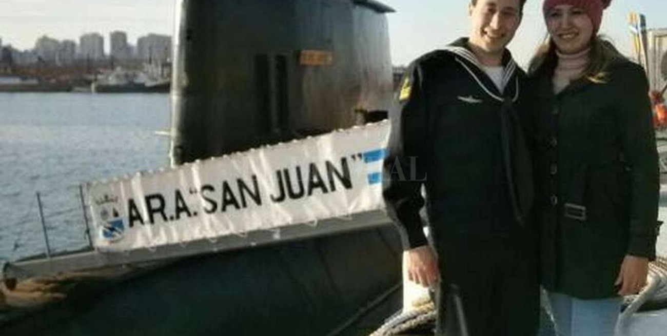 La esposa del tripulante santafesino que está en el submarino: "Yo sigo rezando"
