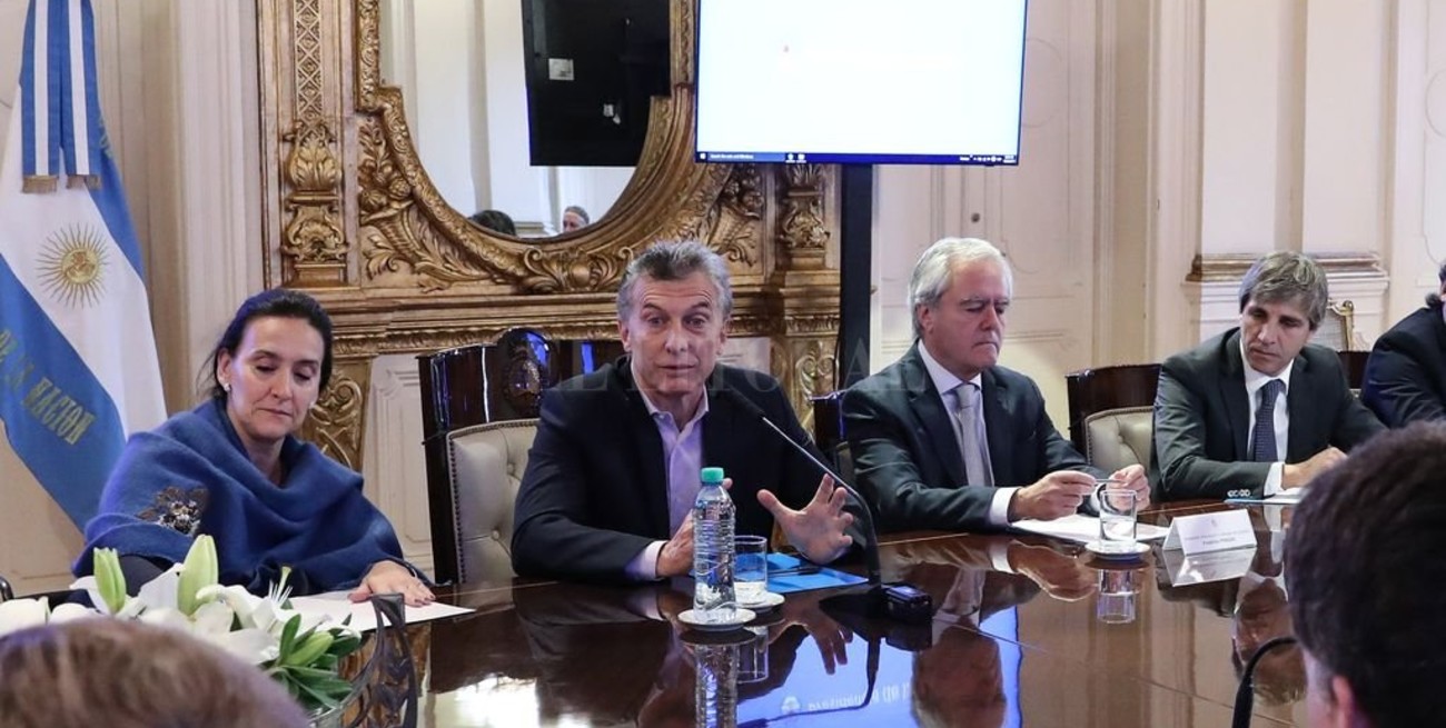 Macri encabeza una reunión de gabinete nacional ampliado