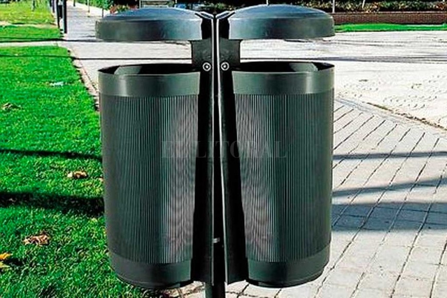 ELLITORAL_221299 |  Internet Hay distintos tipos de cestos de este material, que ya se utiliza en ciudades como Buenos Aires.
