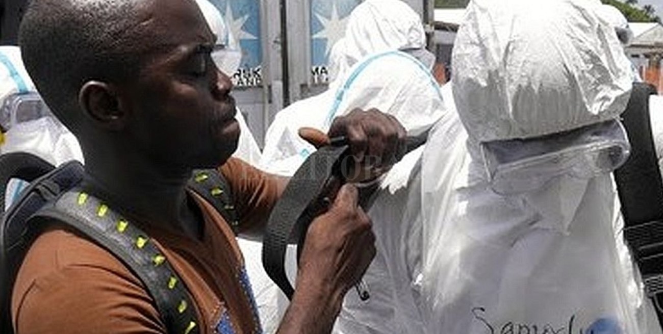 Cuatro países de África autorizan una vacuna contra el ébola