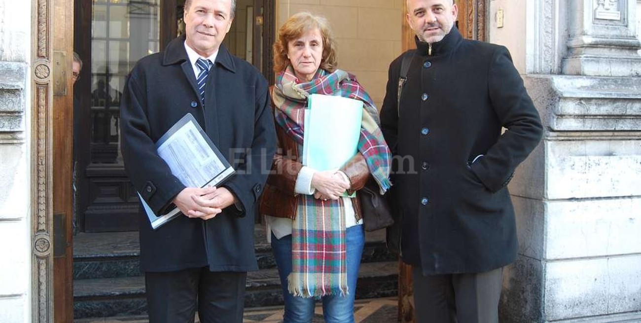 Amparo contra el aumento del gas
