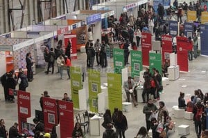 Los aspirantes podrán recorrer la muestra hasta el viernes, de 9 a 18, en bulevar Gálvez 1150.