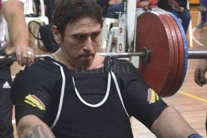 ELLITORAL_270779 |  Gentileza