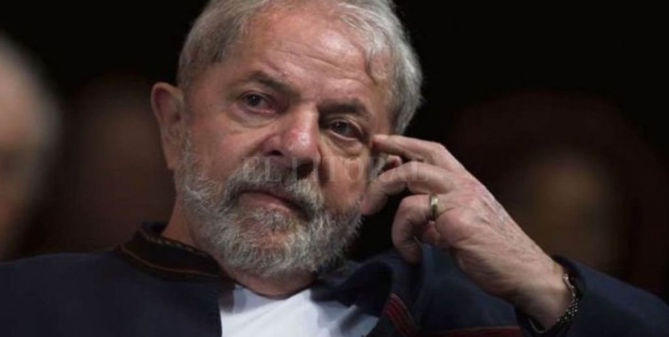 Lula dice estar feliz con encuestas y reclama a la corte que trate su caso