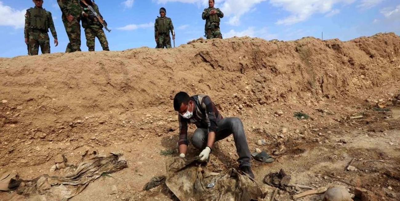 La ONU halló más de 200 fosas comunes en un ex territorio del EI en Irak