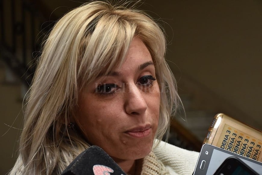 ELLITORAL_258463 |  Flavio Raina La fiscal María Laura Martí sostuvo que por el momento  son tres camionetas sustraídas entre el 22 y el 27 de mayo  en la provincia.