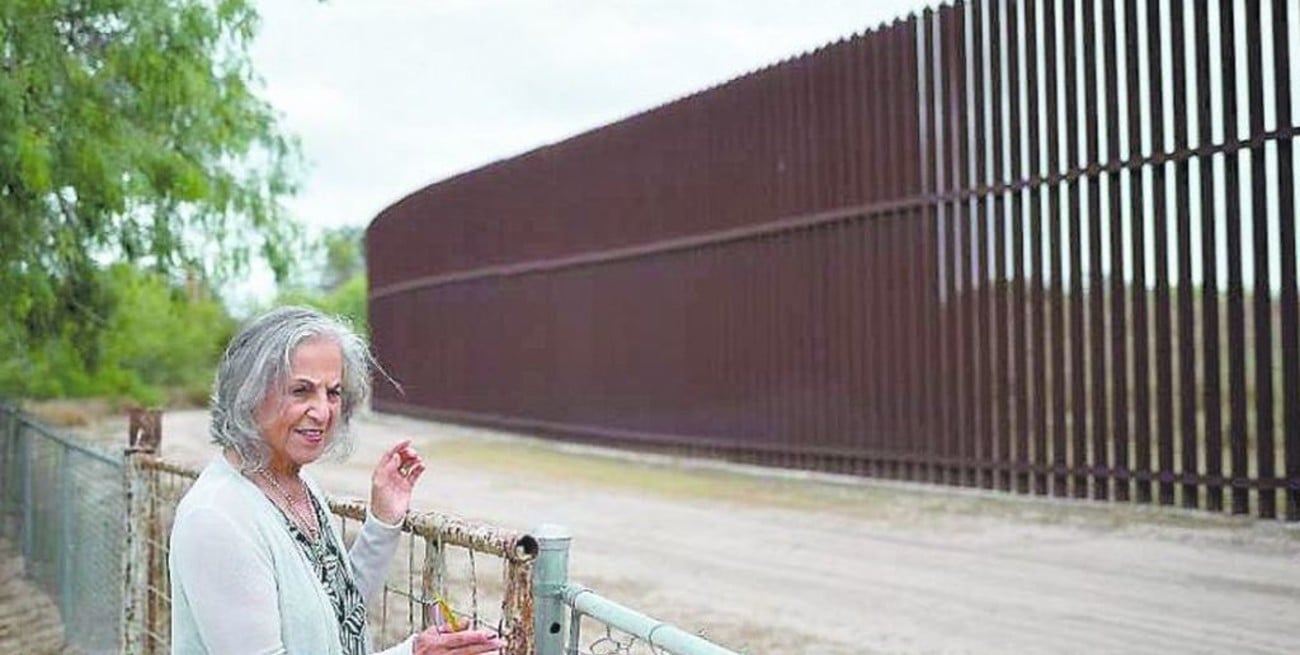 La mujer que tiene la llave del muro entre México y Estados Unidos