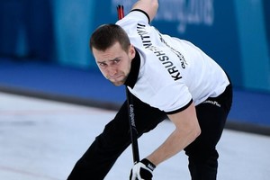 ELLITORAL_204143 |  Internet El curler ruso Alexandr Krushelnitckii fue declarado culpable. La medalla será entregada ahora a Noruega.
