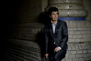 ELLITORAL_229162 |  Gentileza producción Es hermoso y emocionante. Me llevo sorpresas indescriptibles con esto , dice el artista sobre la trascendencia de sus muy reversionadas canciones.