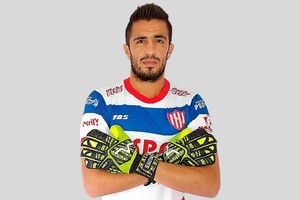 Gentileza Club Unión Un Moyano en Unión. Se trata de Sebastián, el arquero nacido en Mendoza hace 28 años comenzó su carrera en Godoy Cruz, luego atajó en Aldosivi, y llega desde Gimnasia y Esgrima La Plata.
