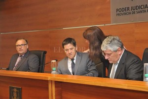 Flavio Raina El tribunal que dictó la sentencia estuvo integrado por los jueces Sergio Carraro, Héctor Gabriel Candioti -presidente- y Jorge Patrizi.