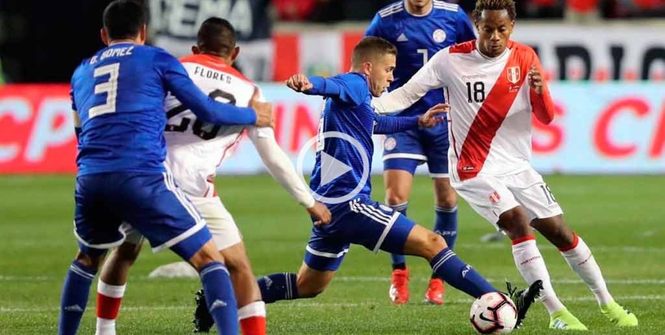 El Perú de Gareca le arruinó el debut a Berizzo con Paraguay