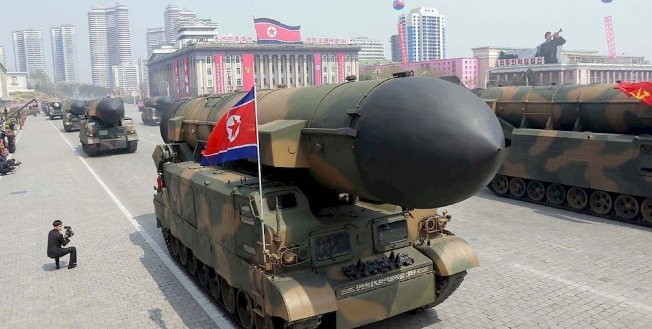 Japón acusa a Corea del Norte de desarrollar proyectiles capaces de penetrar sus defensas
