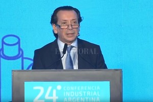 ELLITORAL_221661 |  Captura de pantalla. El ministro de Producción, Dante Sica, en la 24° Conferencia Industrial de la UIA.