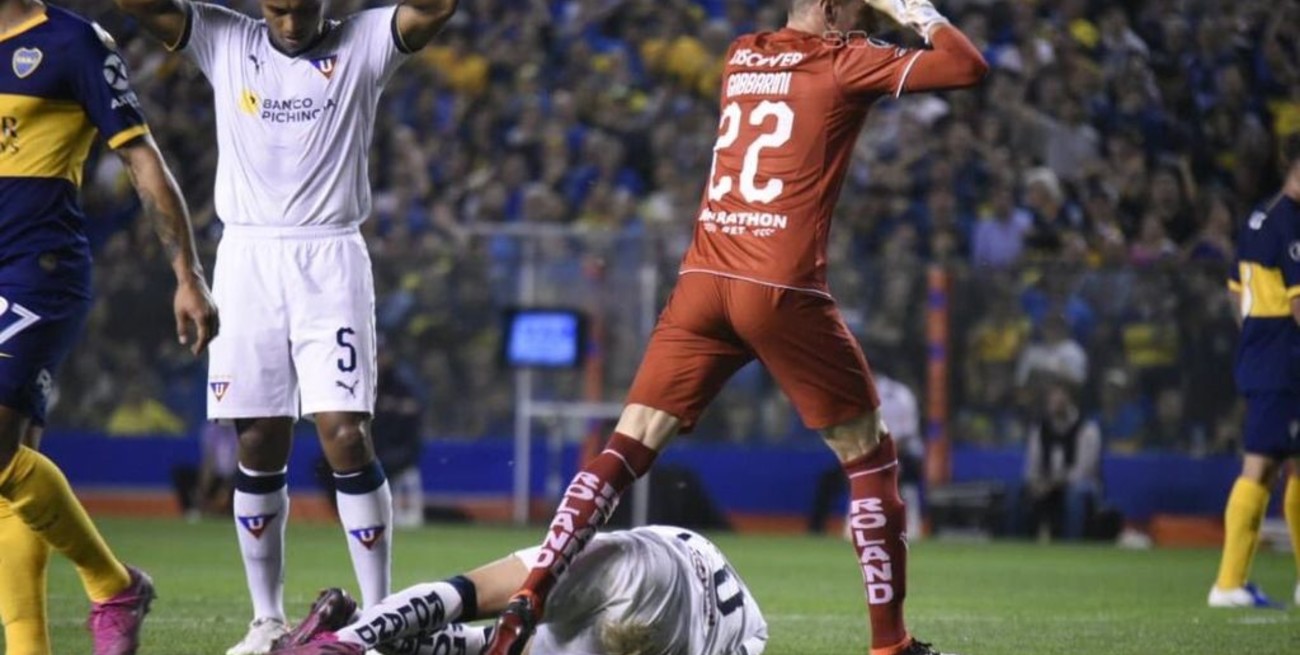 La escalofriante lesión que sufrió un jugador de Liga de Quito ante Boca