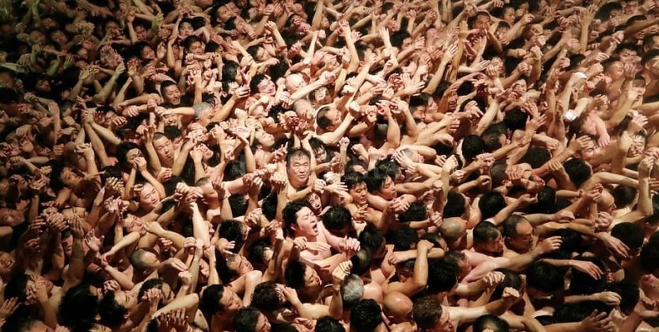 Miles de personas se reúnen para el "Festival Desnudo" anual en Japón
