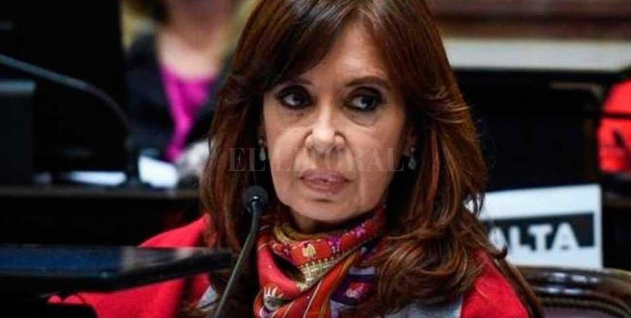 Stornelli pide acusar de 913 casos de soborno a Cristina Kirchner