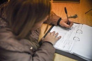 ELLITORAL_214500 |  Gentileza En el CIC Roca se lleva un registro de las personas que ingresan al parador nocturno.