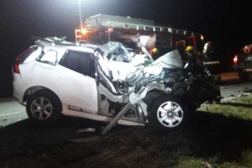 ELLITORAL_222973 |  La Voz del Interior Así quedó el vehículo en el que viajaba el ex mandatario cordobés.