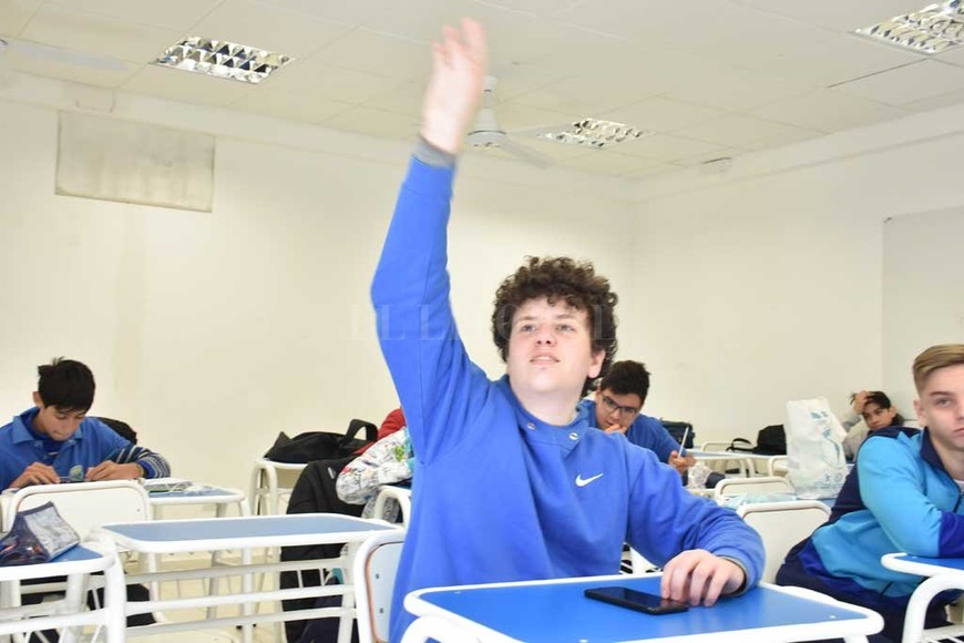 ELLITORAL_258126 |  Flavio Raina La consigna partió en el aula, con la premisa  Si somos parte del problema, tenemos que ser parte de la solución .