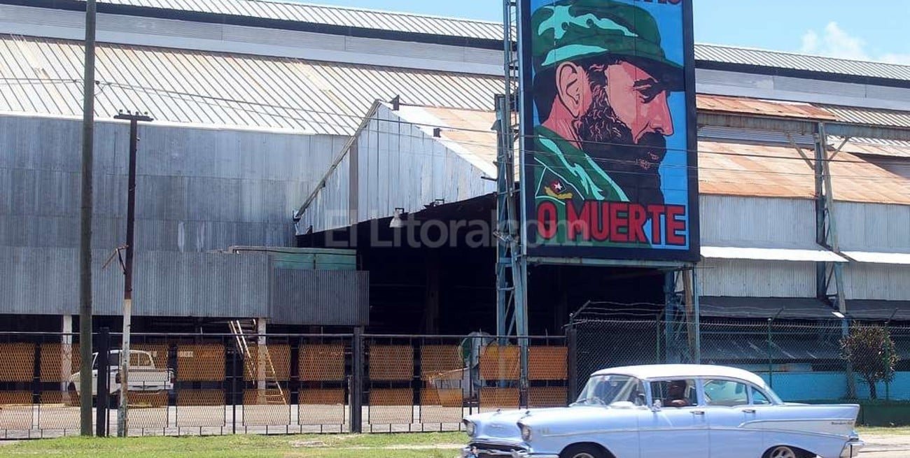 Cuba prohíbe el uso del nombre y figura de Fidel Castro en espacios públicos