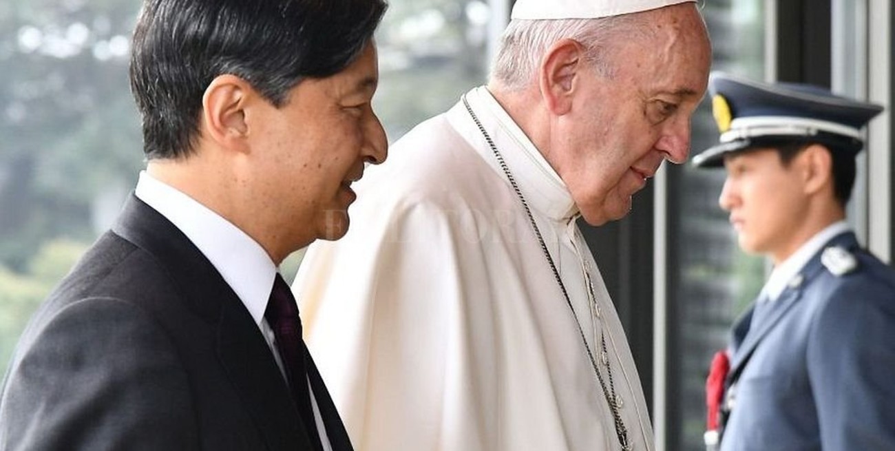 El papa cuestionó la cultura del éxito a cualquier precio durante su visita a Japón